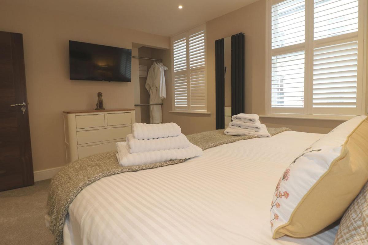 Ashbourne Luxury Suites Екстер'єр фото