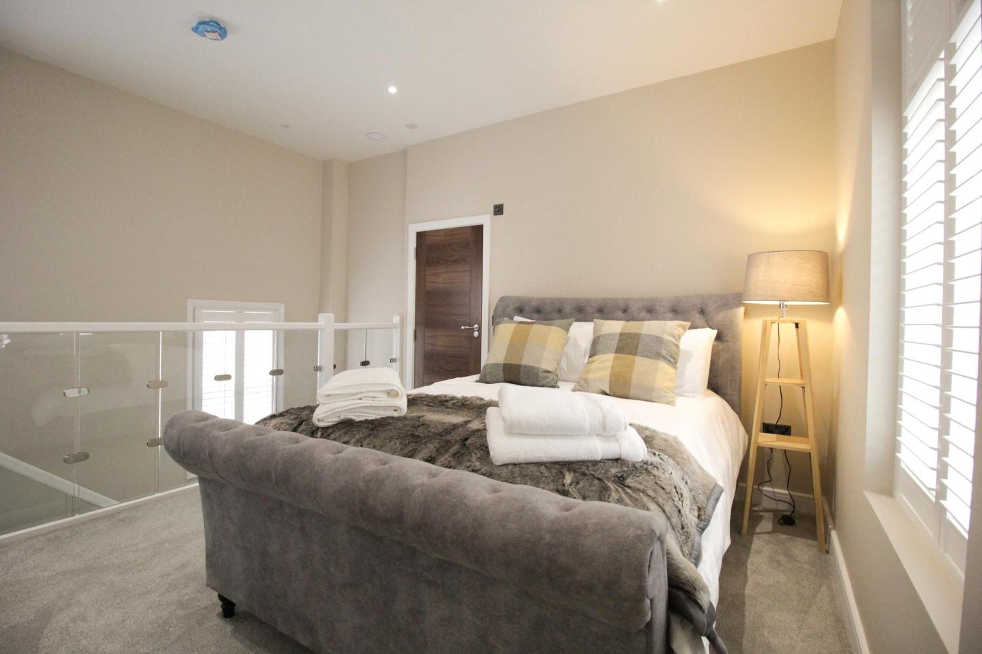 Ashbourne Luxury Suites Екстер'єр фото